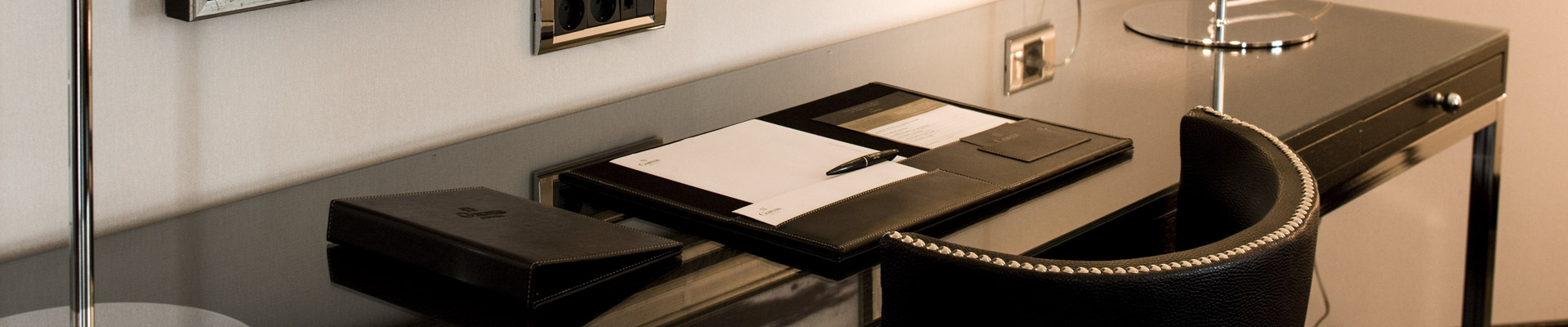 Contacta con el Hotel Boutique Gareus